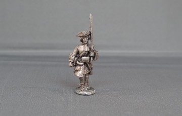 WSSFG06 French Grenadier marching no lace