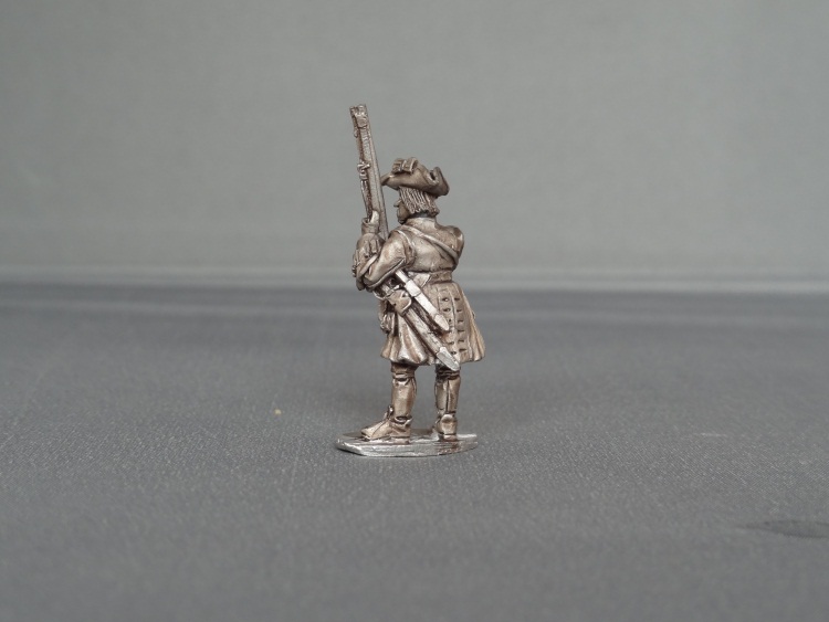 Musketeer of Gardes Francaises and Suisses presenting