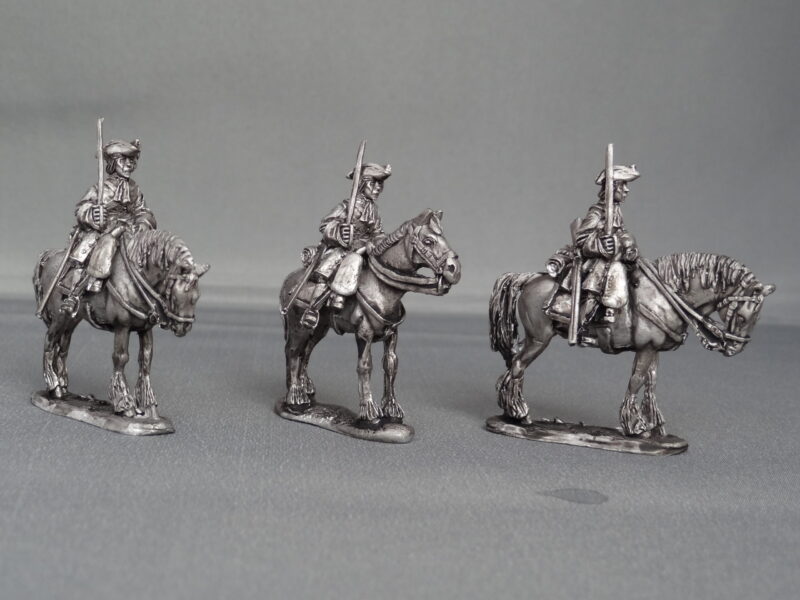 WSS Allied Horse standing Swords at rest