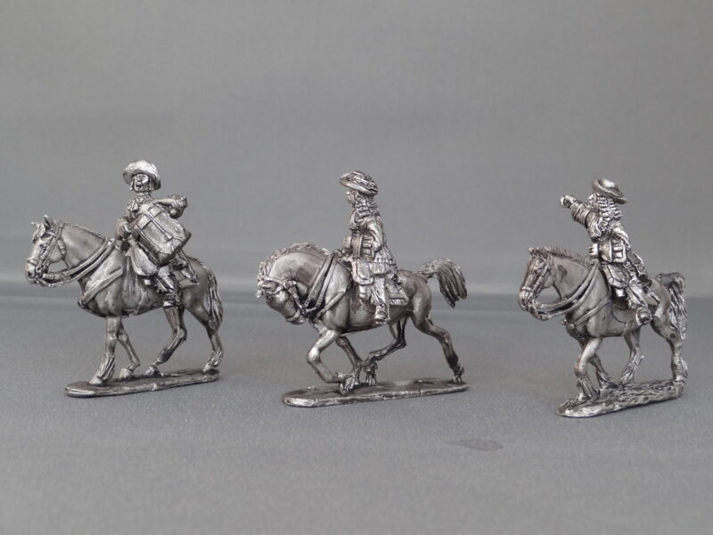 Dragoon command in floppy hats trotting
