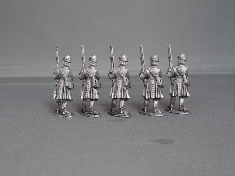 GNW Russian foot stood presenting