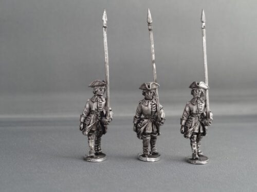 Swedish-foot-marching-004 GNW Swedish pike in tricorns marching