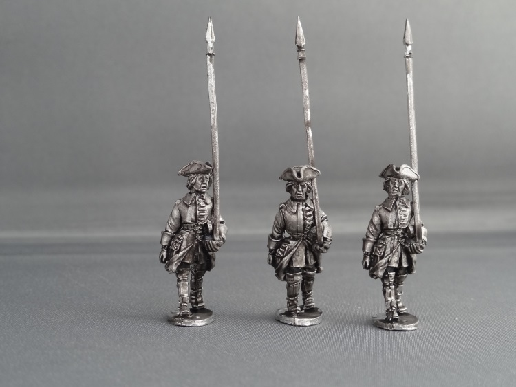 GNW Swedish pike in tricorns marching
