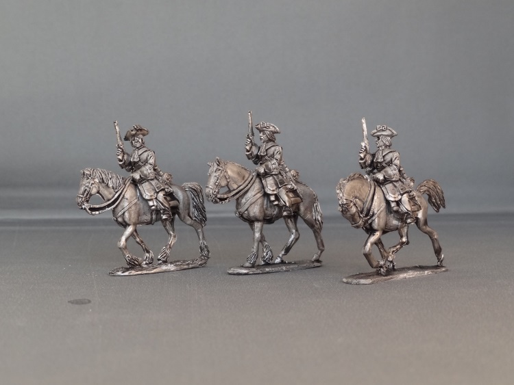 WSS Horse regiment with pistols Advancing