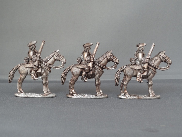 WSS Horse with musket horses stood