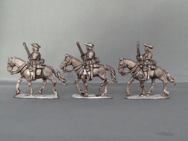 WSS Horse trotting with carbines 02