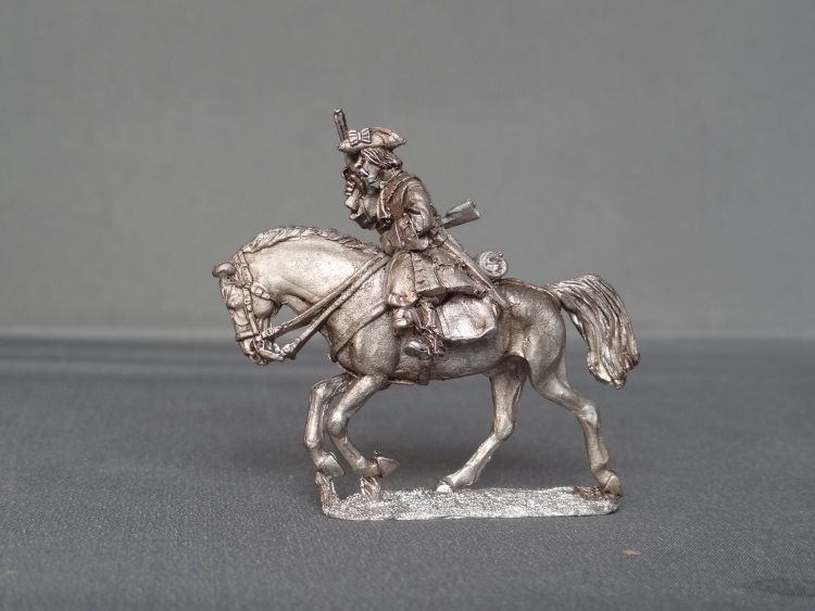 French/Spanish horse advancing with pistols