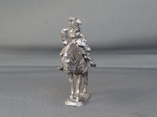 General Officer hand on hip