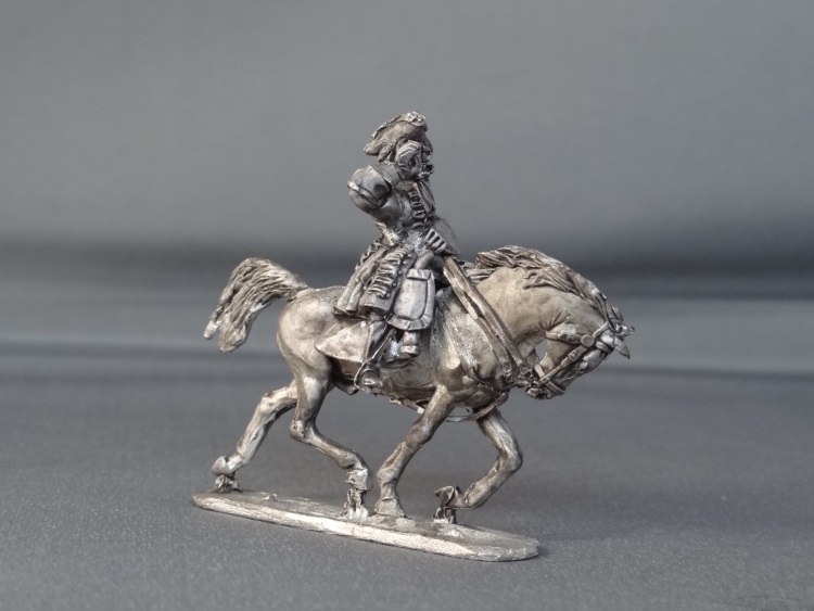 General Officer on trotting horse shouting