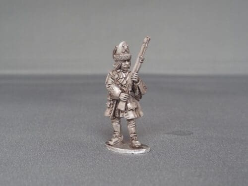 javier-gomez-spanish-foot-021 Grenadier of old Tercio's stood presenting