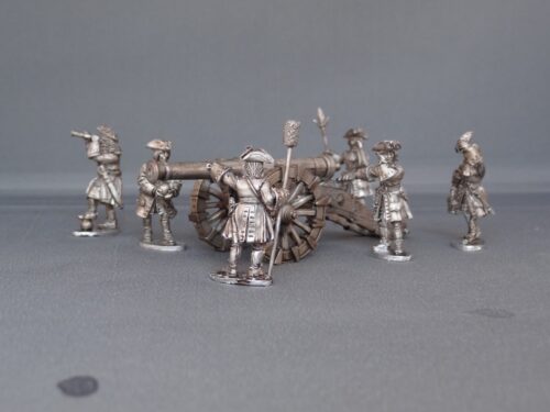 Positional gun and crew