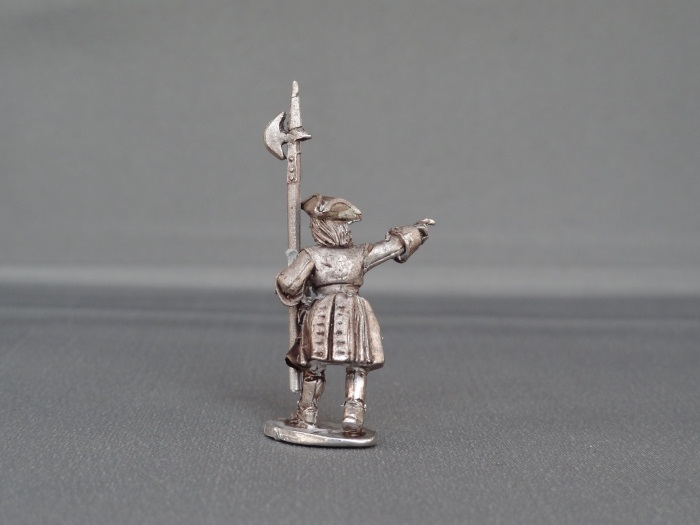 Sergeant of Musketeers marching wssms02