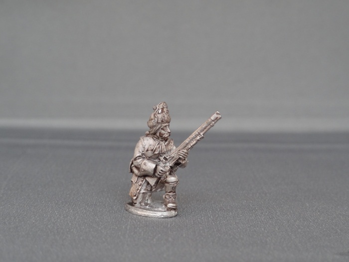 Dutch Grenadier kneeling wssdg03