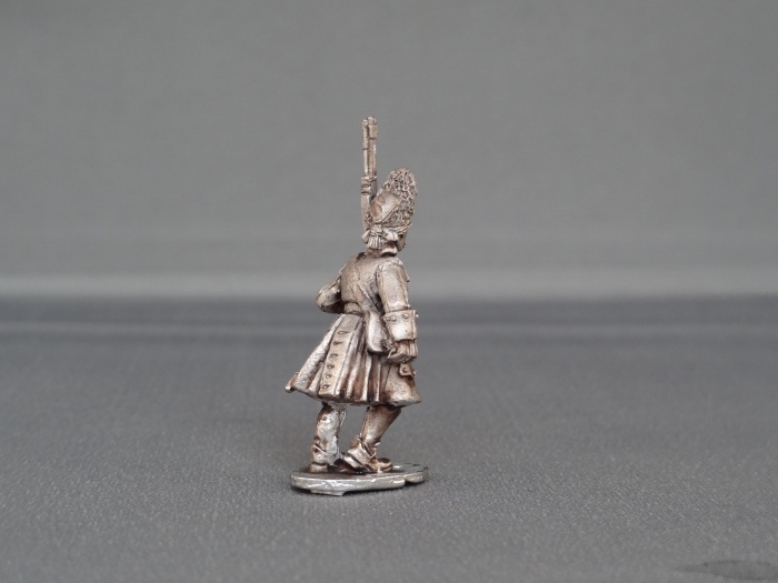 Grenadier in bearskin marching wssg05