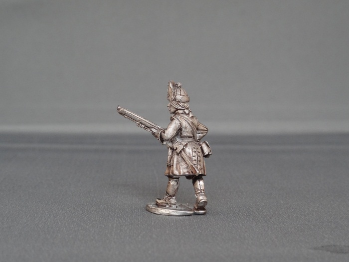 Dutch Grenadier advancing high porte wssdg07