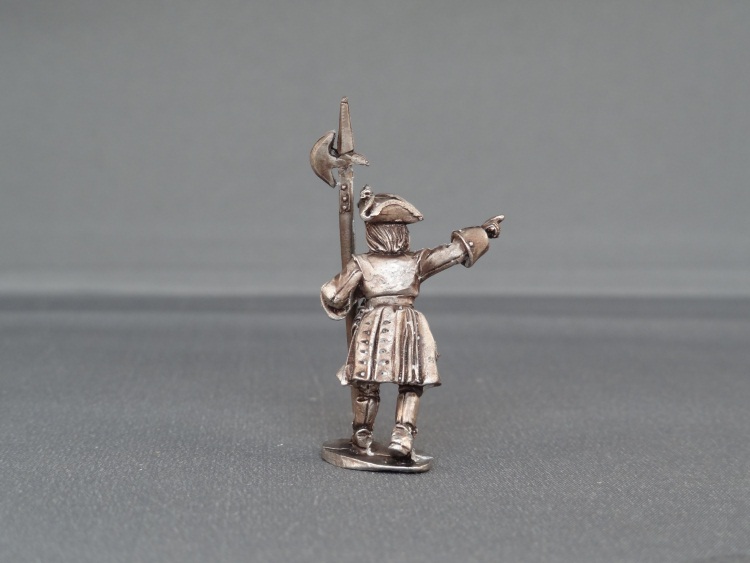 Musketeer sergeant with cockade