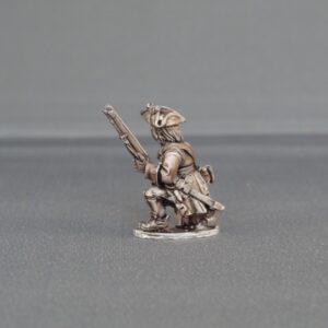 Musketeer kneeling with cockade