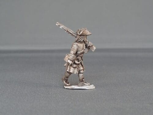 wss-officers-and-cockades-035 Musketeer marching sloped arms with cockade